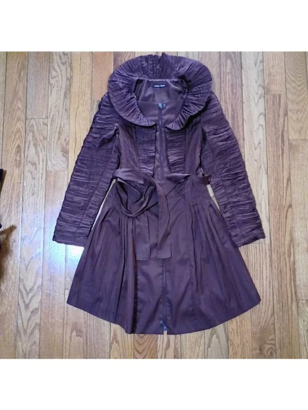 Samuel Dong Brown Ruched Long Sleeve Coat Dress With Belt High Collar & Full Ski - Picture 13 of 13